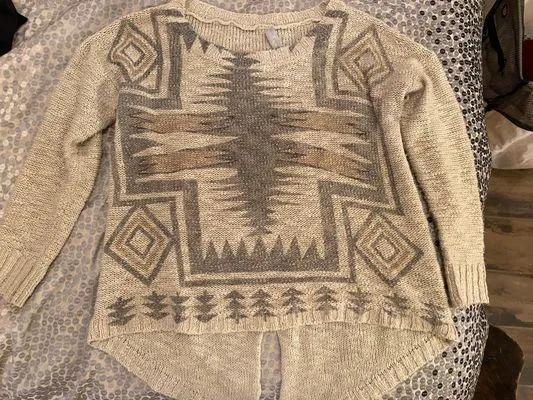 Gabriella Rochas Sweater Gold Size M - Image 3
