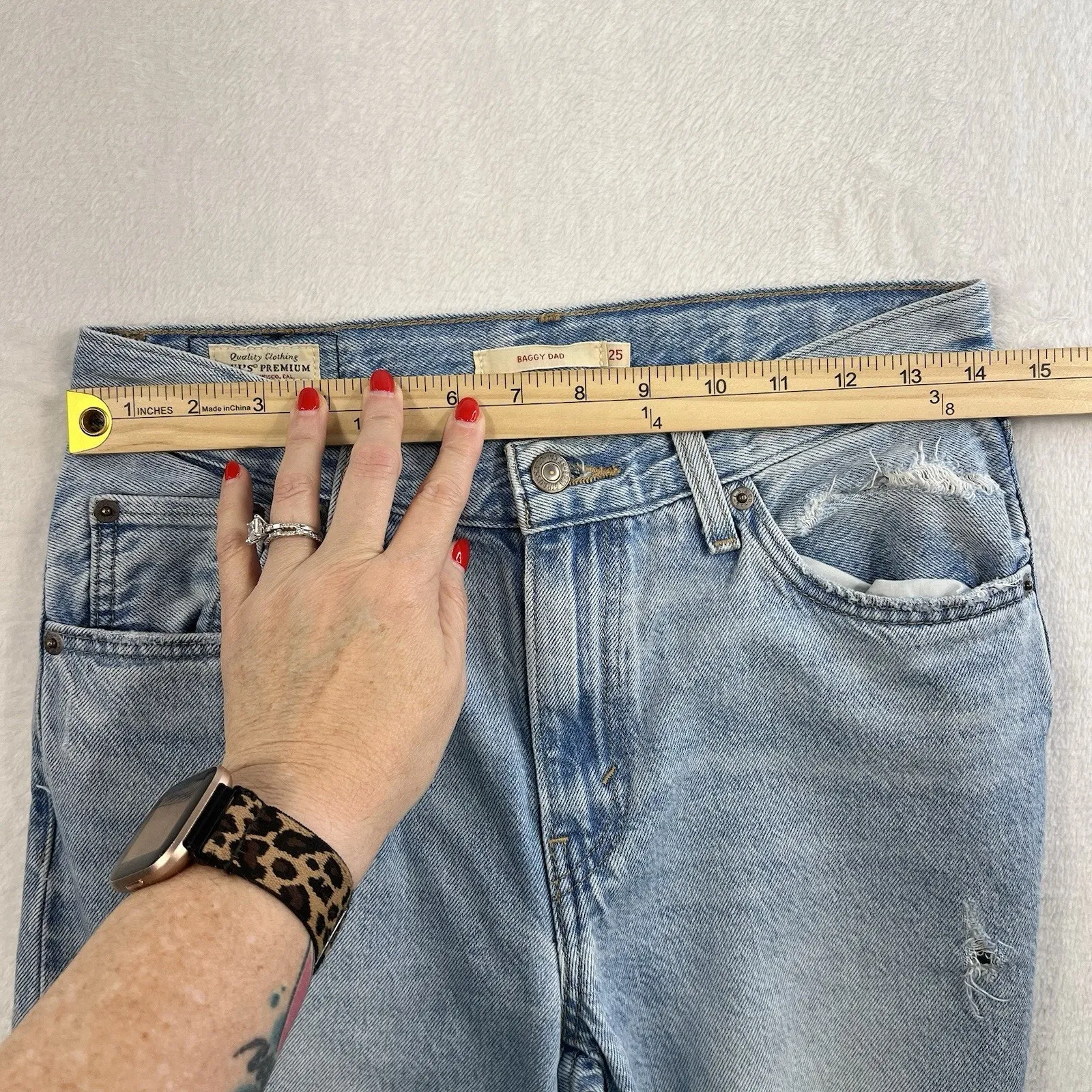 Levi's Sz 25 Premium Baggy Dad Jeans Slouchy Women’s Distressed Holes Grunge - Image 13