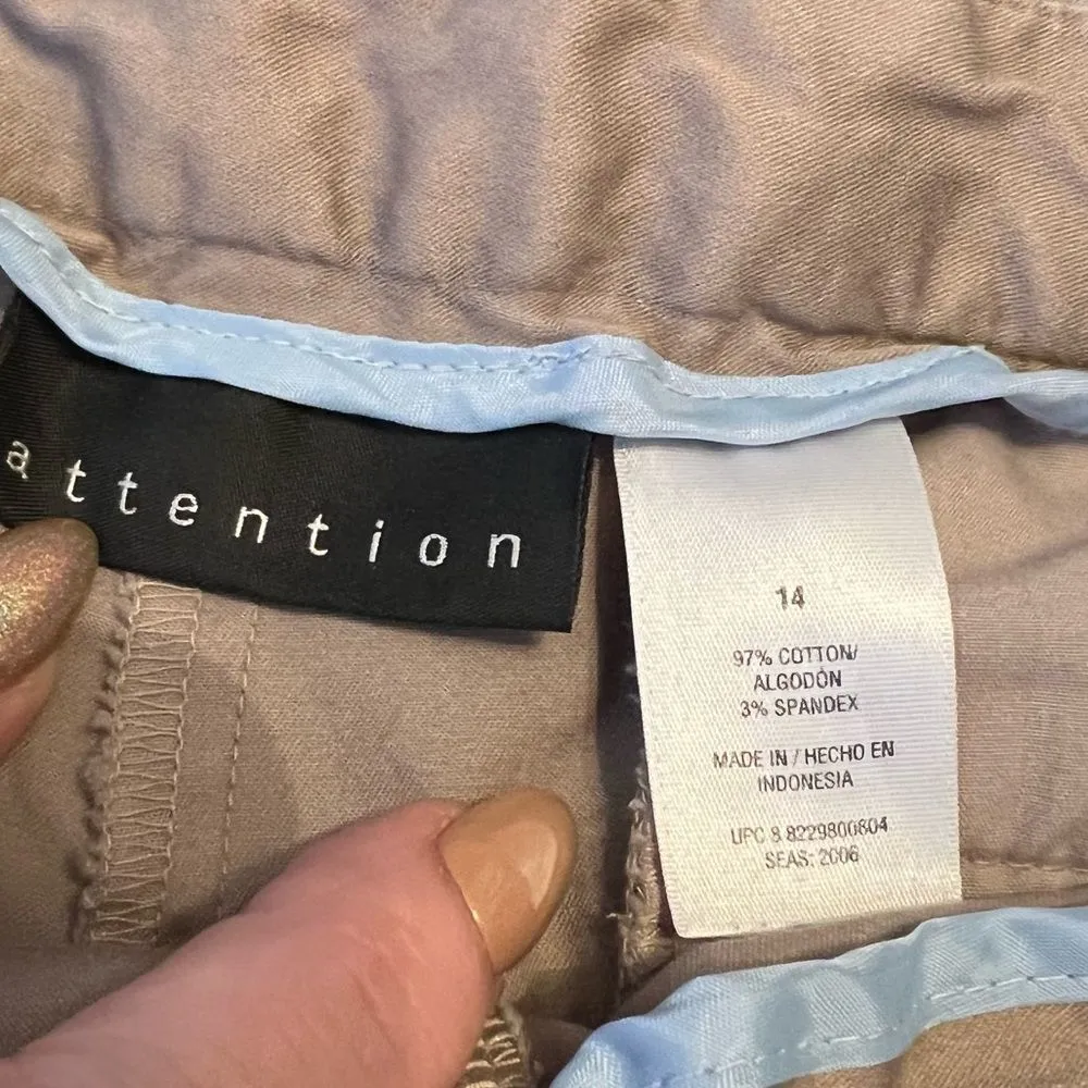Attention Pants‎ - Image 5