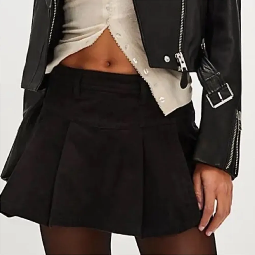 NWOT Free People Serena Micro Skirt in Black size 0 - Image 2