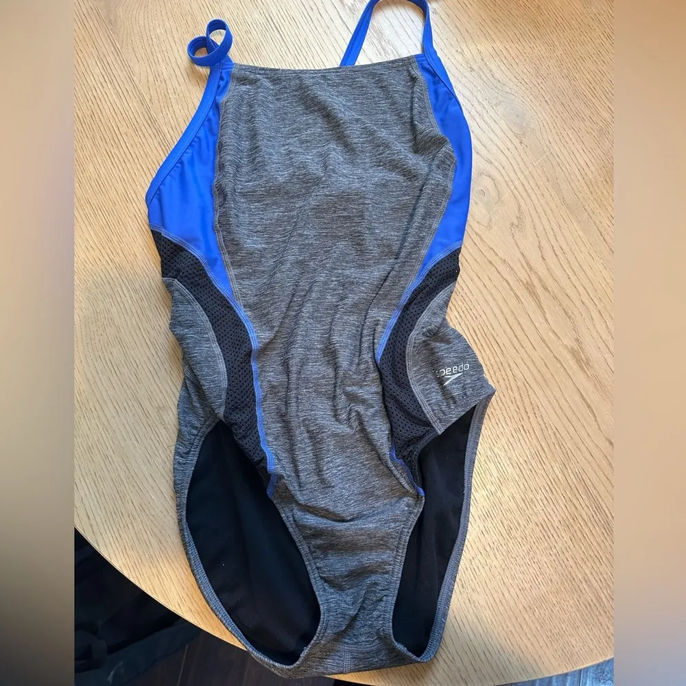 Speedo Women's Swimsuit One Piece 12/38 pro Lt - Image 2