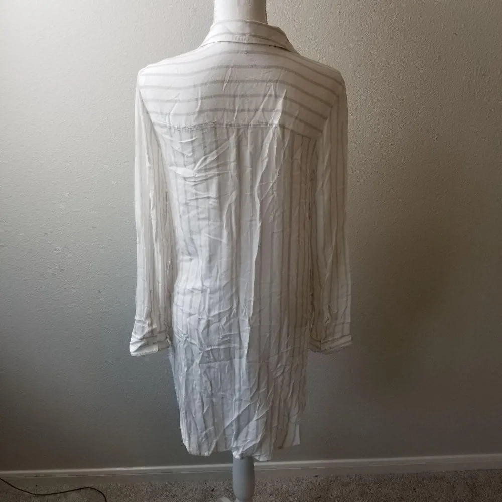 Leith / XS / White Collard button Down - Image 2