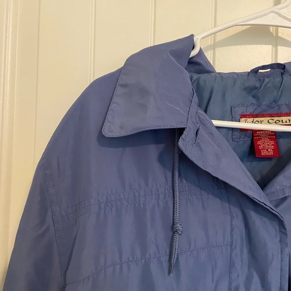EUC | Vintage Tudor Court by Haband women’s windbreaker jacket — XL‎ Blue - Image 4
