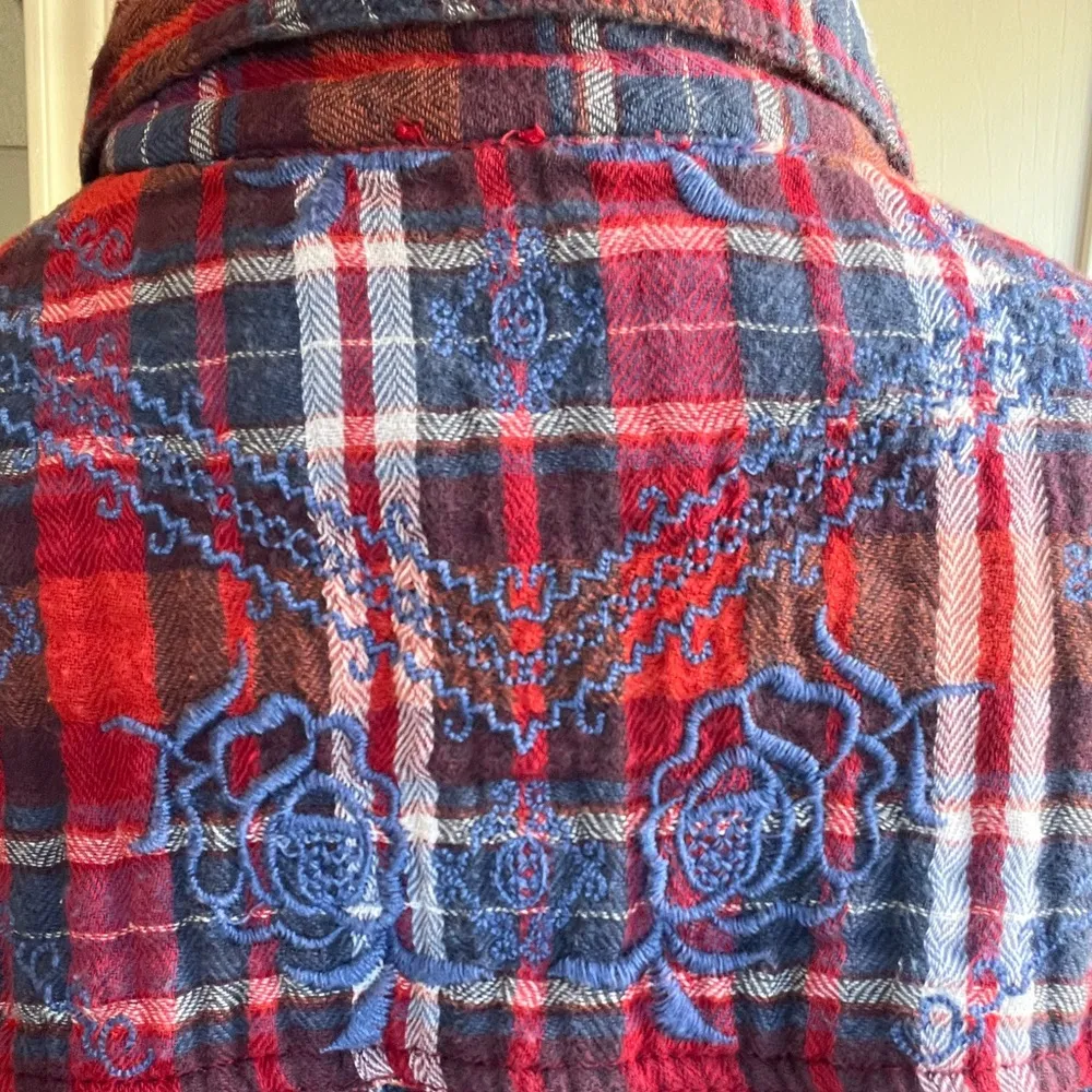 Free People XS Plaid Embroidered Button-Up Shirt Red/Blue Long Sleeve Cotton - Image 6