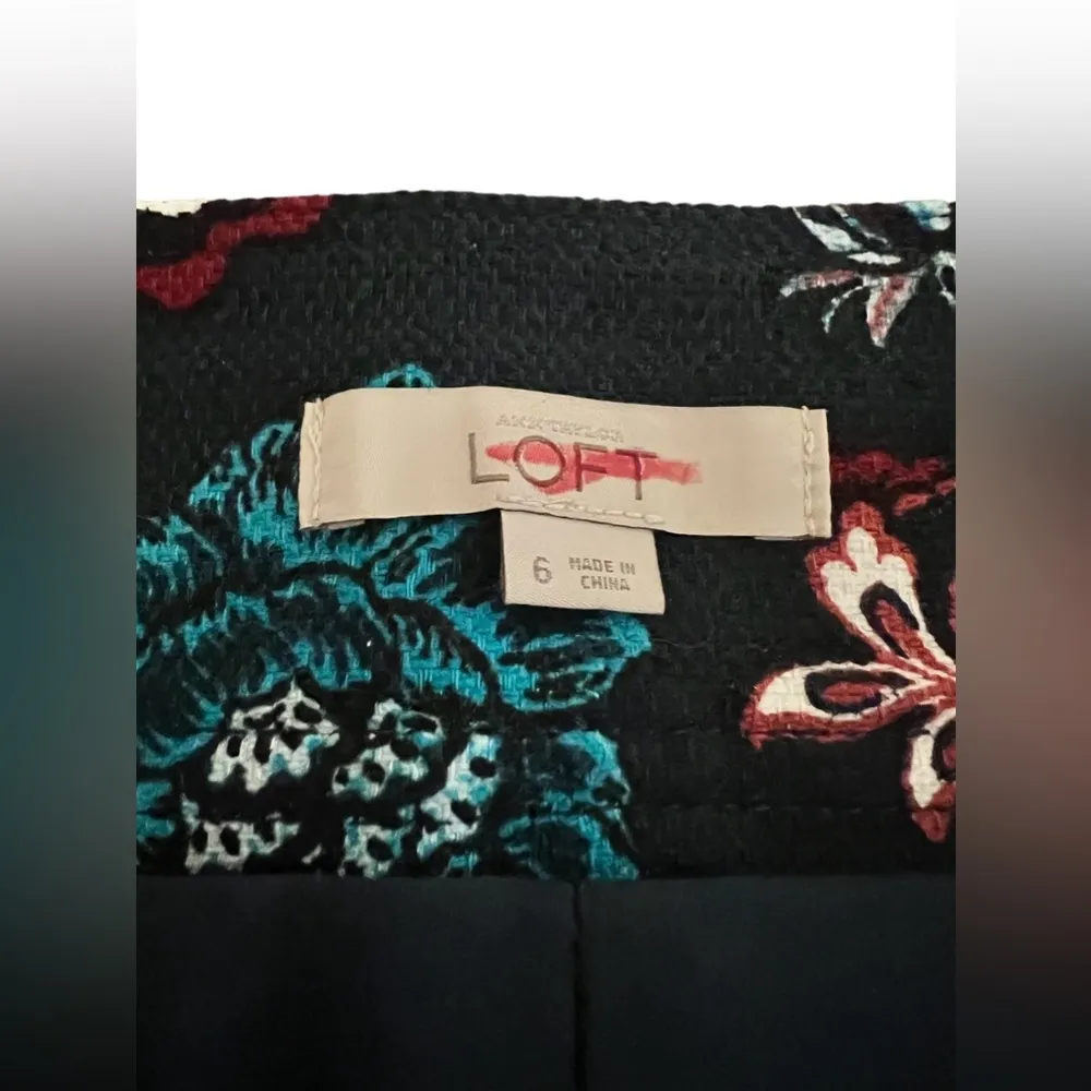 Loft by Ann Taylor Pencil Skirt Dark Hunter Green w/Floral Design Size 6 - Image 7