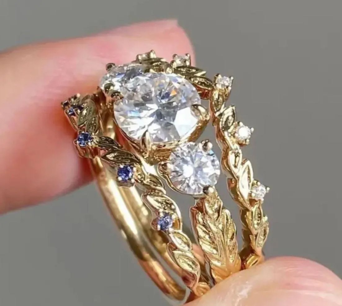 Golden Tone Ring with Diamond Inlaid Size 7 Gold - Image 2