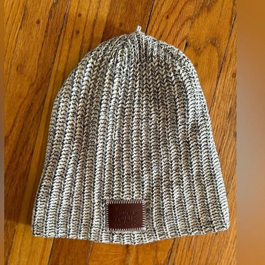 Love Your Melon Speckled Black and White Knit Beanie - Image 6