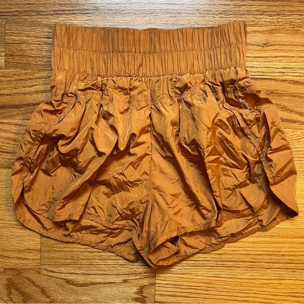 Free People Movement the way home shorts in honey mallow size small - Image 3