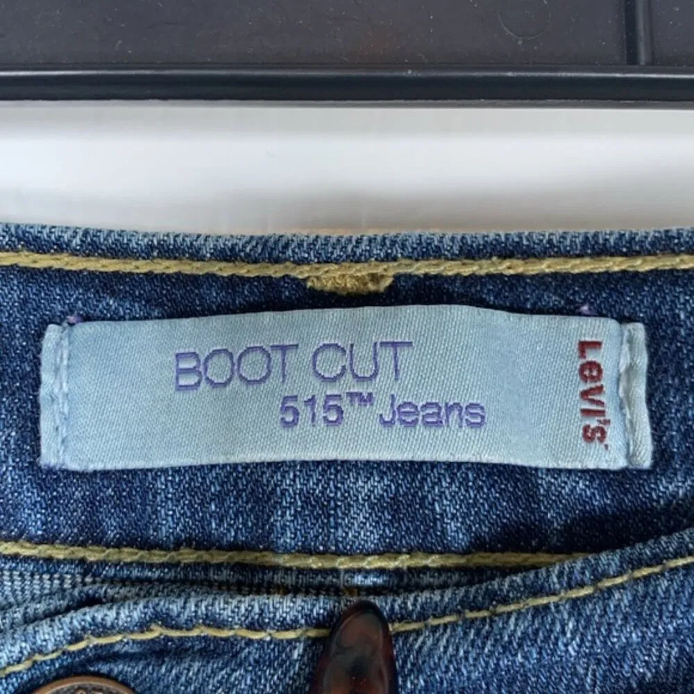 Levi's 515 Denim Blue Boot Cut Jeans Size 12 GUC #4536 - Image 3
