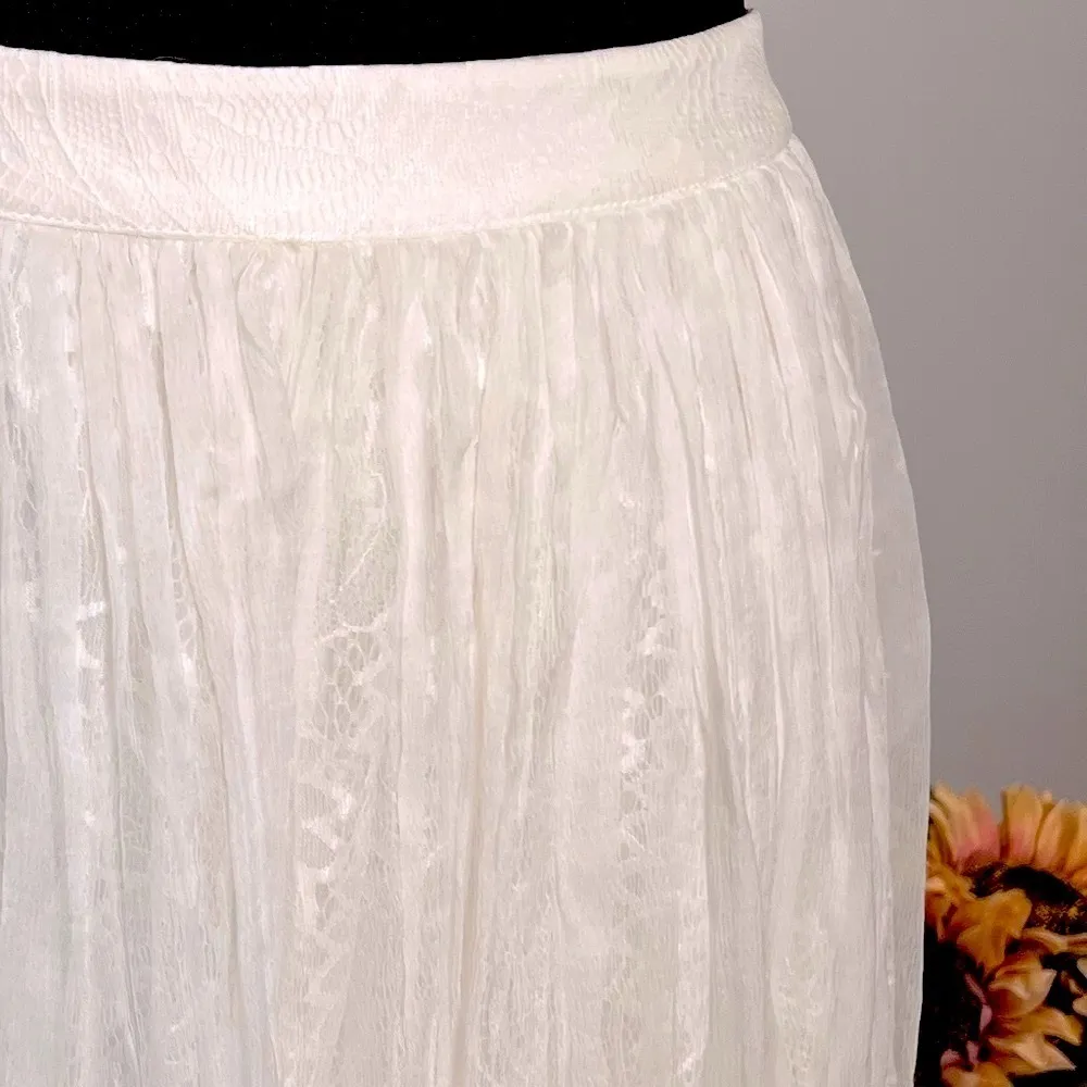 DINGED GEM | NWT | Anthropologie x GEISHA DESIGNS Ivory Lace Overlay Maxi Skirt - Image 2