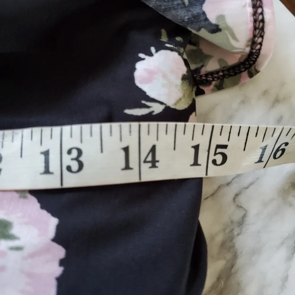 three pink hearts floral maxi dress size xs - Image 4