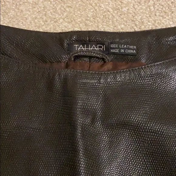 Super cute Tahari leather top - Image 2