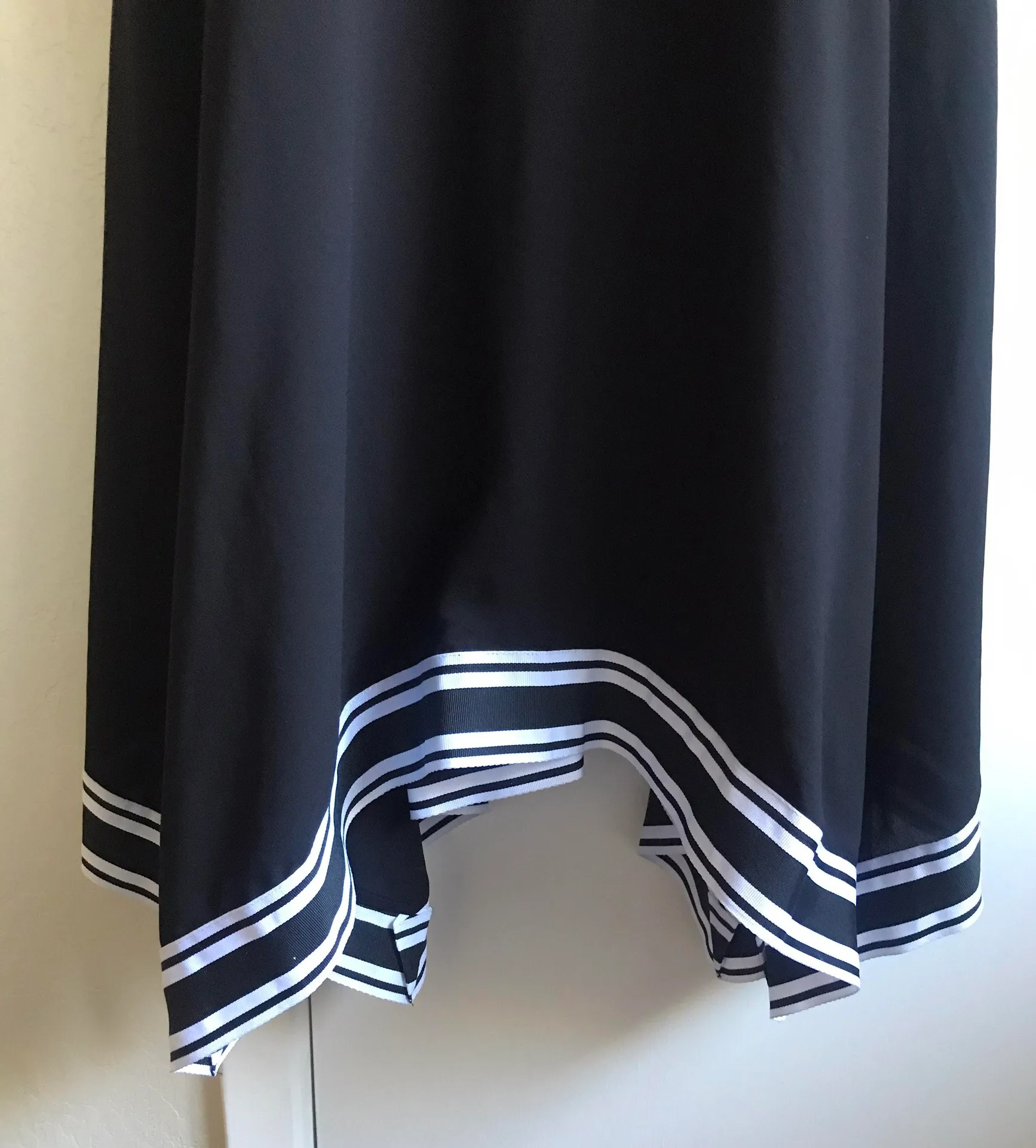 Kahmen Midi Dress - Image 7