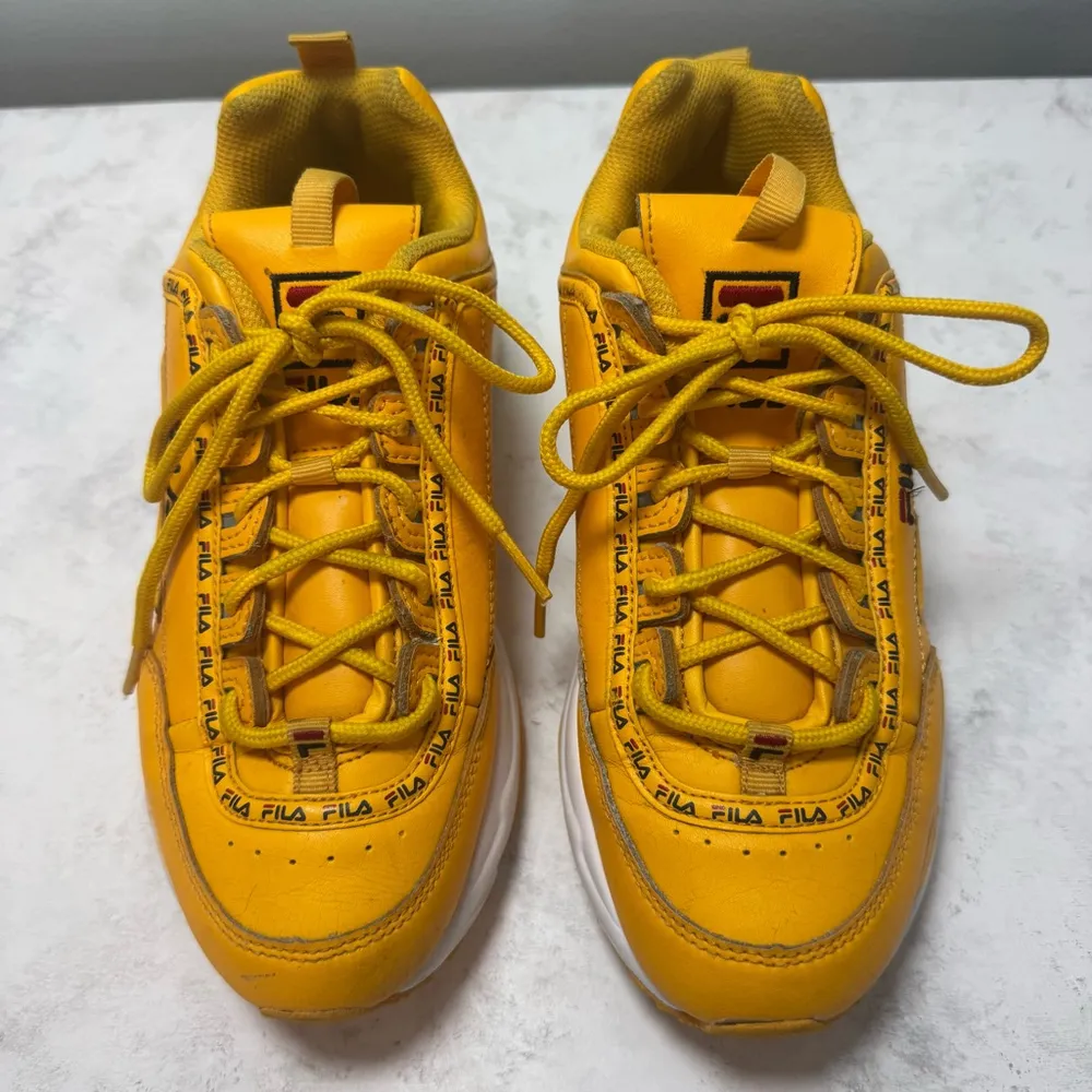 Women's Fila Disruptor II X Ray Tracer Sneakers Size 7.5 Canary Yellow - Image 3