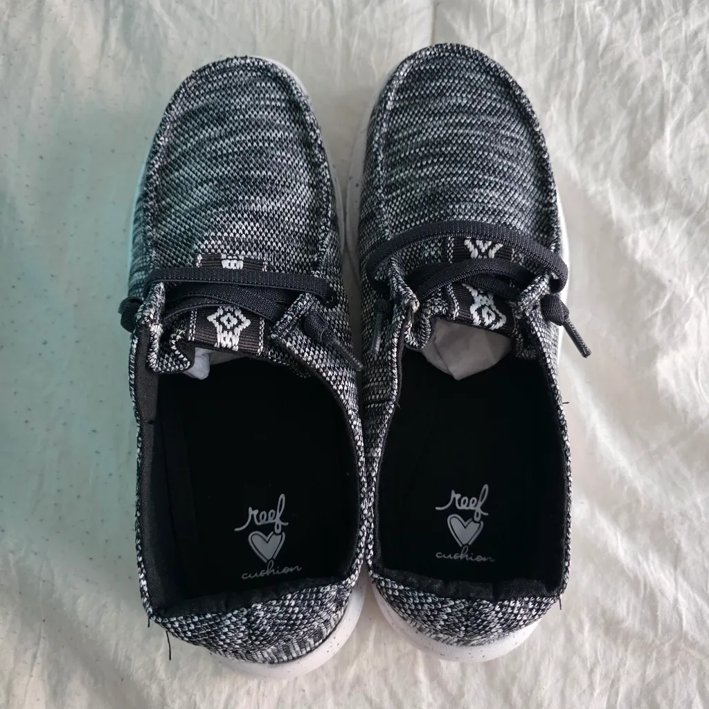 REEF NIB Cushion Coast Shoes 9 - Image 2