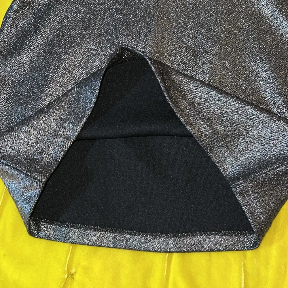 BCBGeneration NWOT  Size XXS Metallic Mini Skirt - Image 5