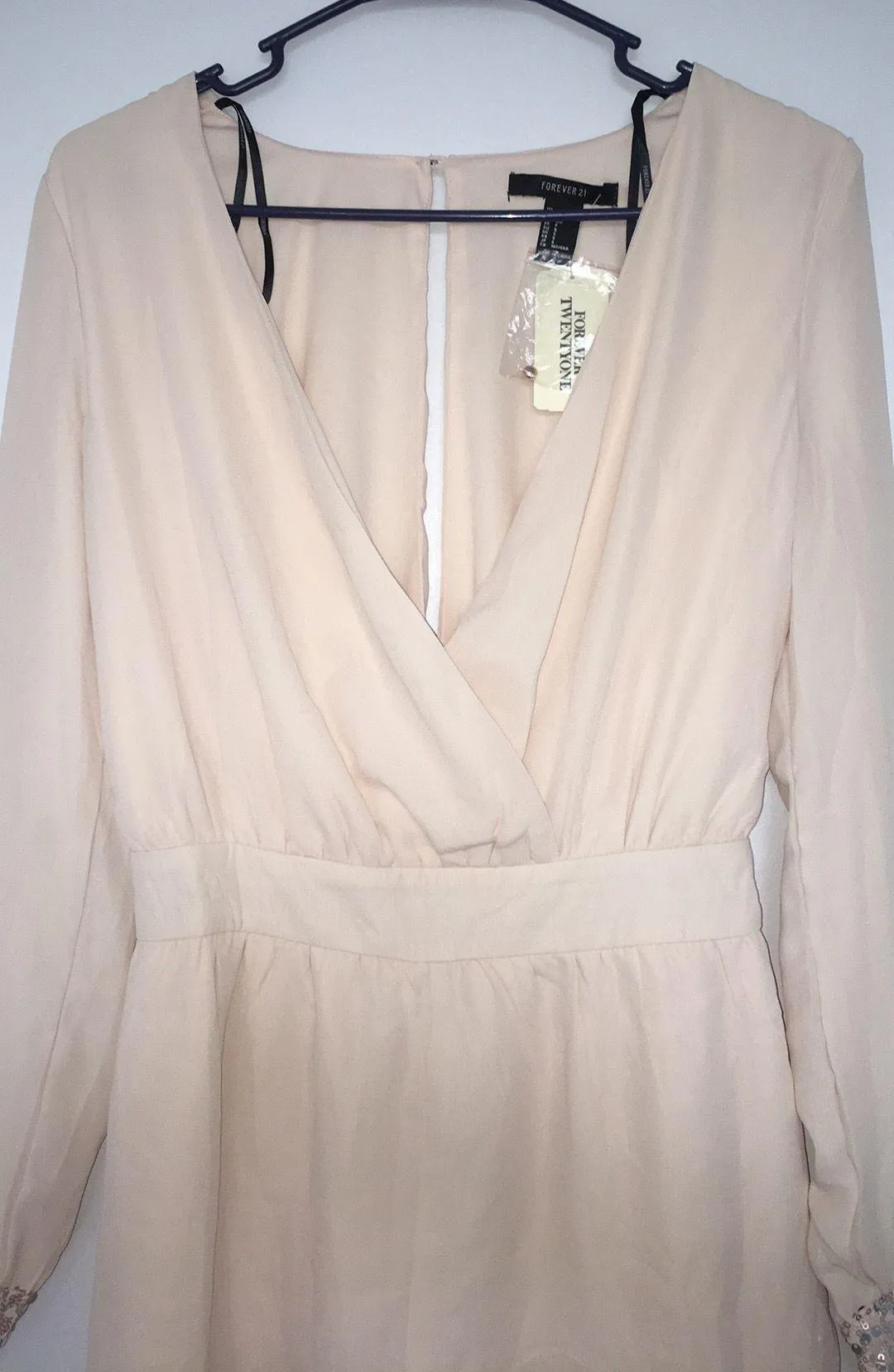 NWT  Sequined-Cuffs Chiffon Romper Peach - Image 6