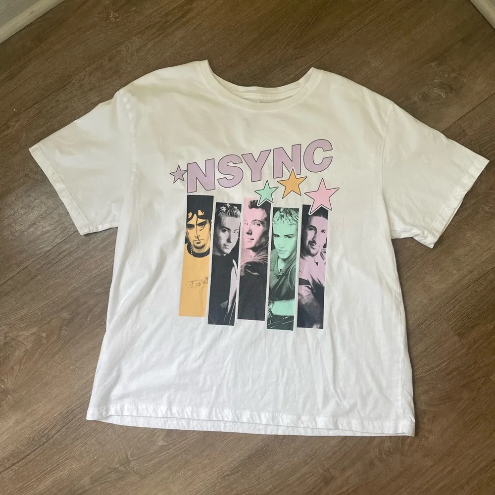 *NSYNC T - Image 3