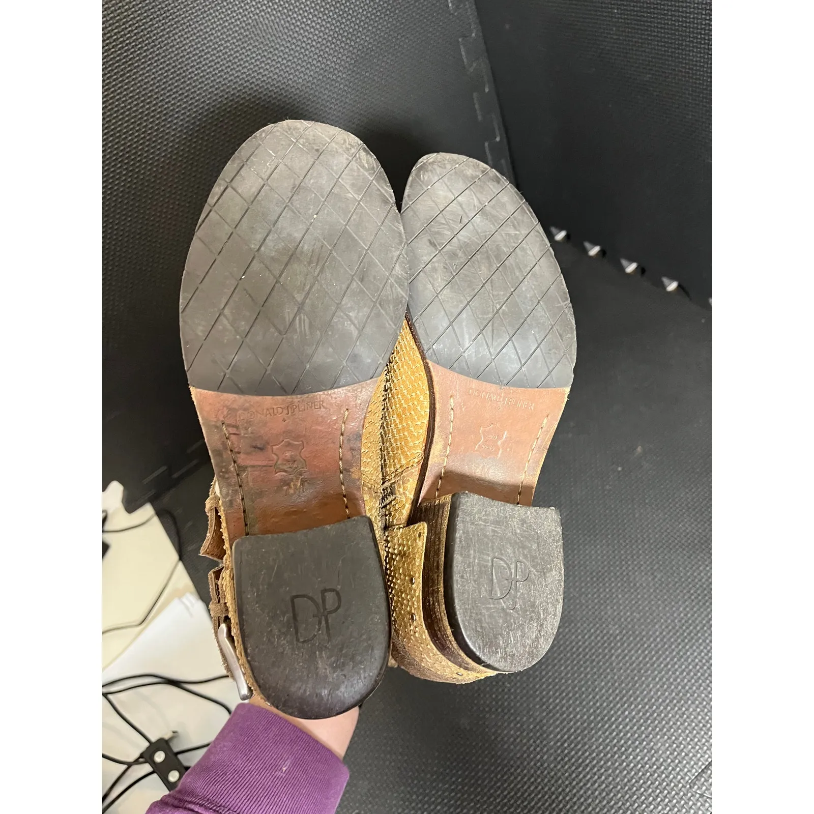 Donald J Pliner Women's‎ Wade Snake Print Leather Riding Ankle Boot Size 7M - Image 8