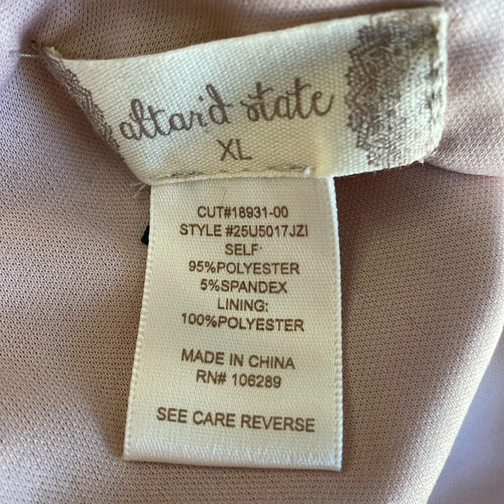 Altar’d State Layered Lace Back Dress - Image 5