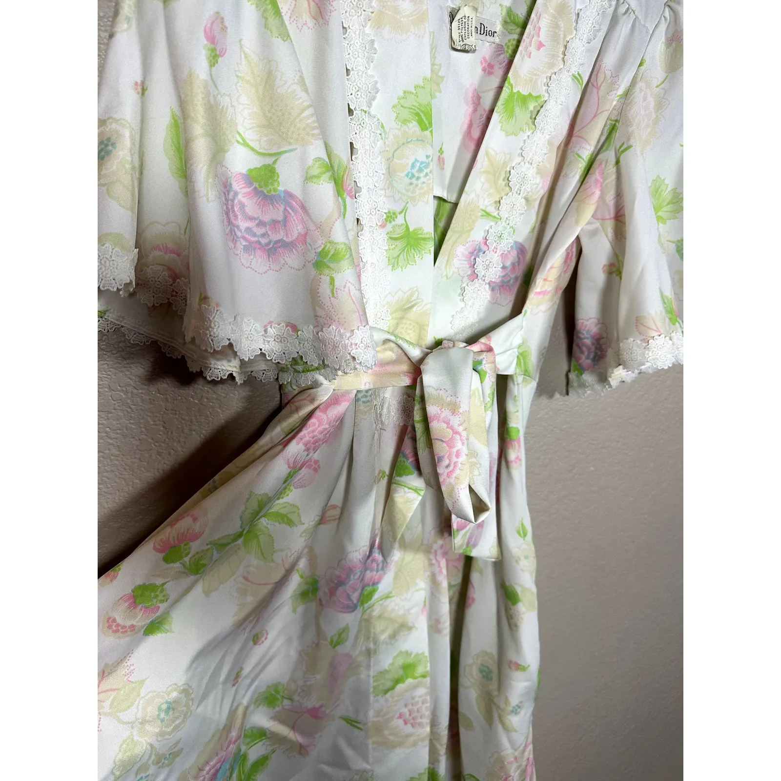 Vintage Christian Dior Lingerie PInk Green Floral Lace Robe Wrap Size Small - Image 5