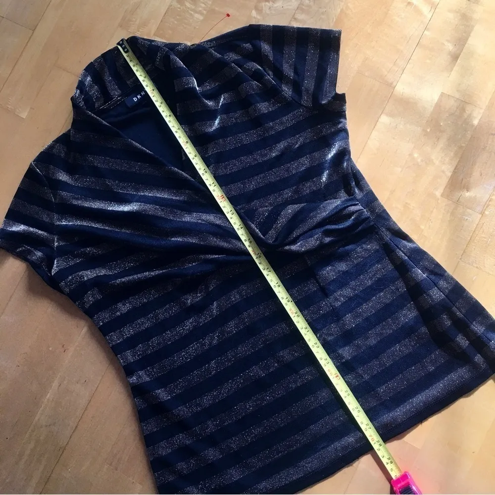 DKNY Striped, Sparkly, Short-Sleeve Dressy Blouse, Black, Bronze, Size XL - Image 9