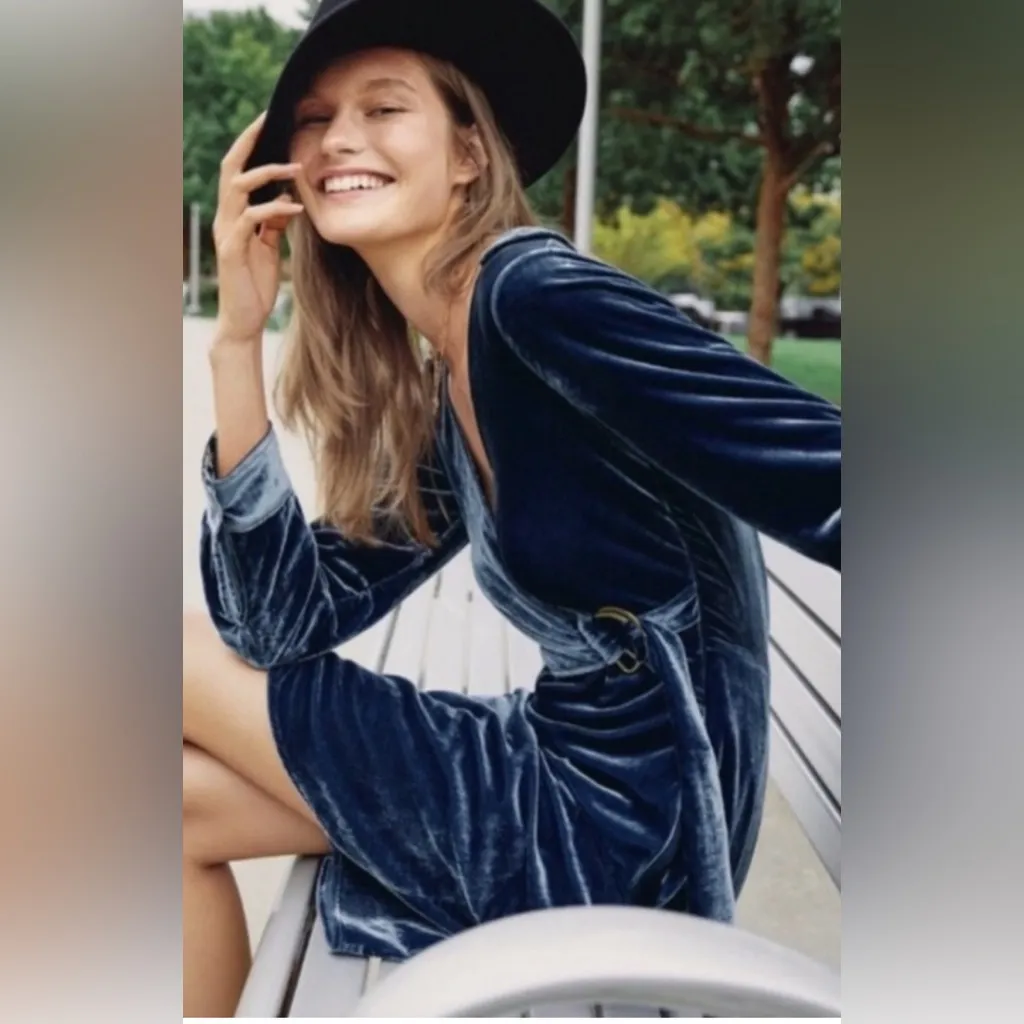 Anthropologie Maeve blue velvet dress Floral Patterned Garment pockets size 2 - Image 6