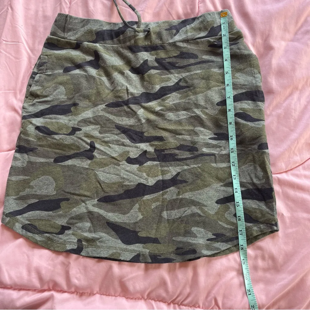 Rachel Green Camo Pencil Skirt - Image 7