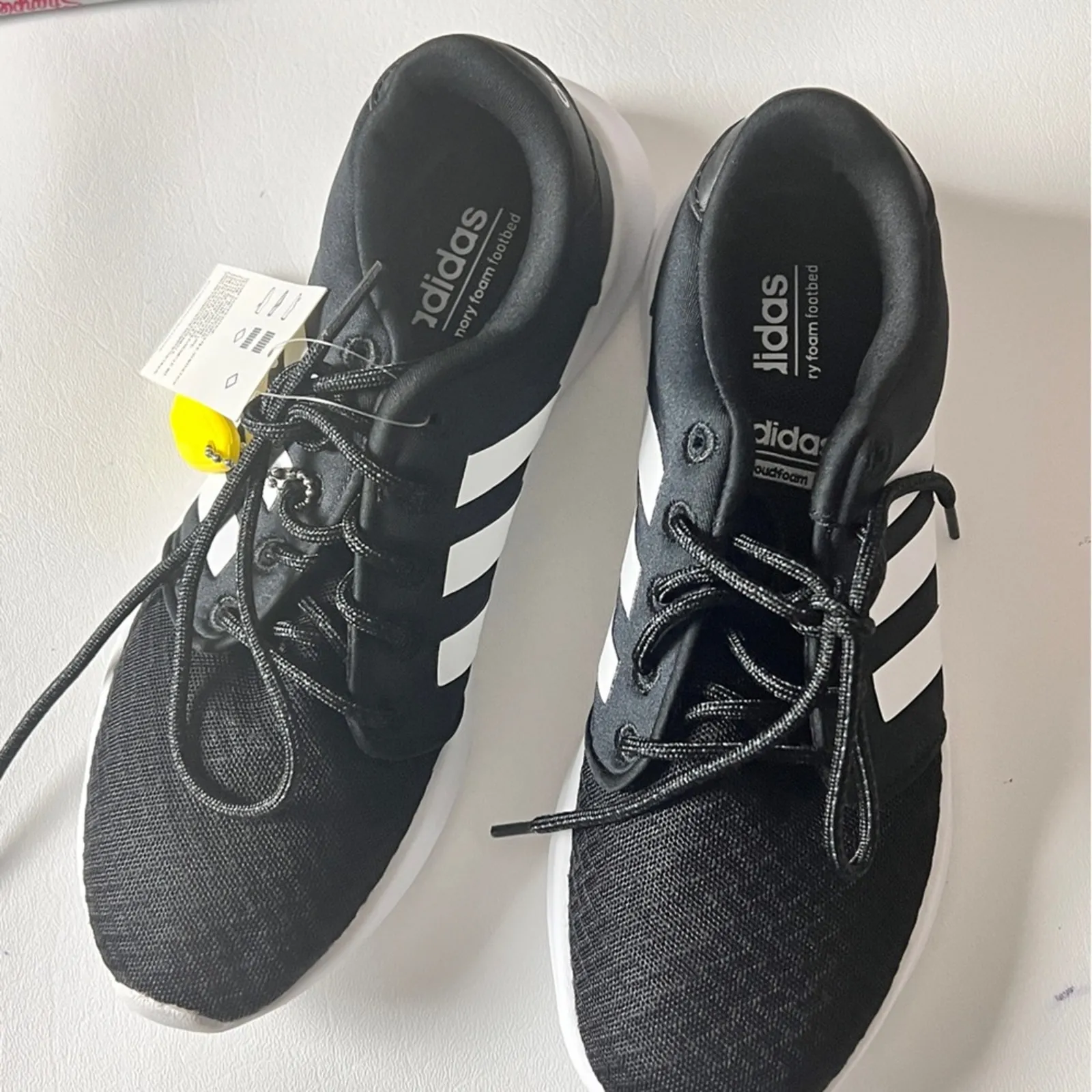 Adidas Women’s QT Racer Cloud Foam Logo Black and White Sneakers Sz 6.5 - Image 9