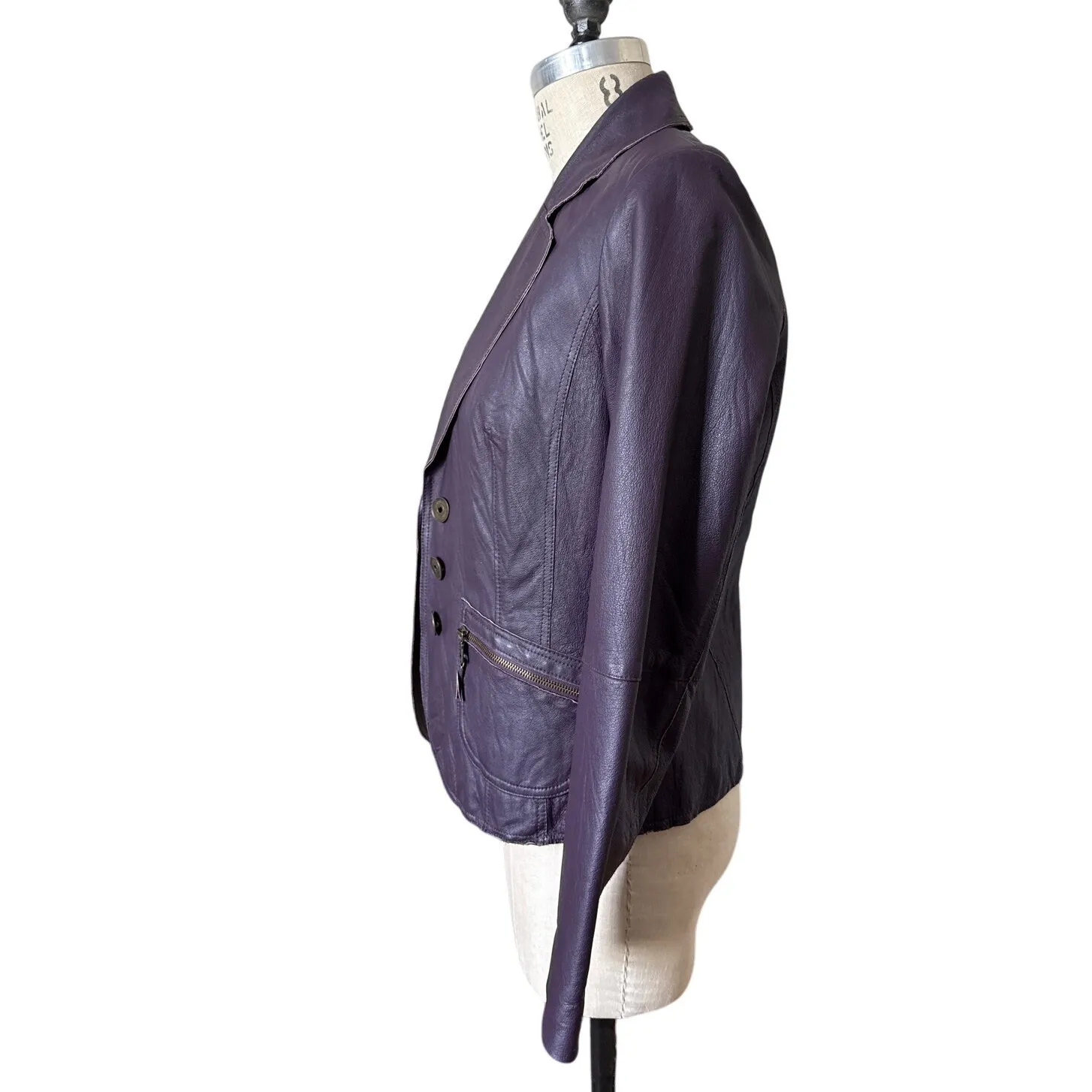Bonita Purple Leather Blazer Size Medium - Image 2