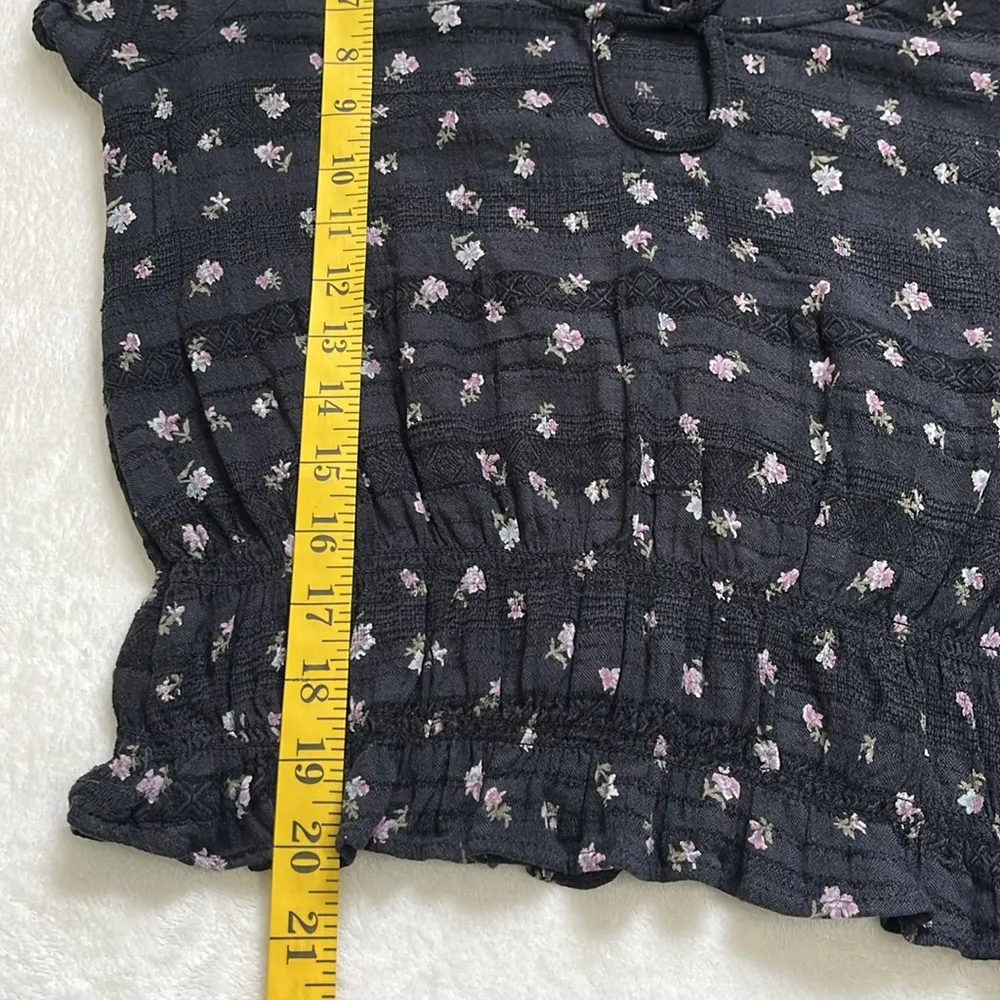 American Eagle Women’s Crop Top Blouse Size Small - Image 8