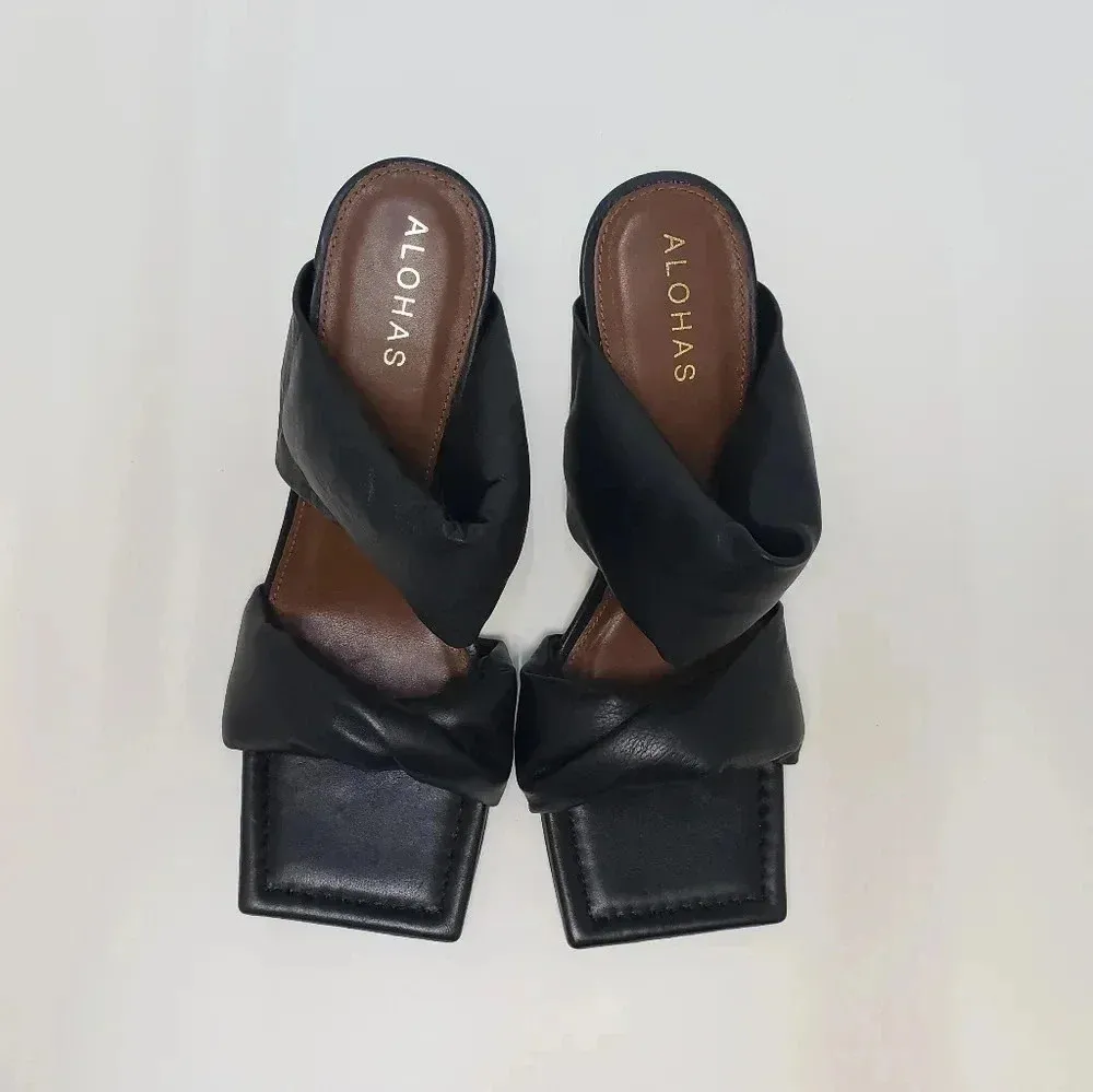 Alohas Black Double Strap Sandals - Image 4