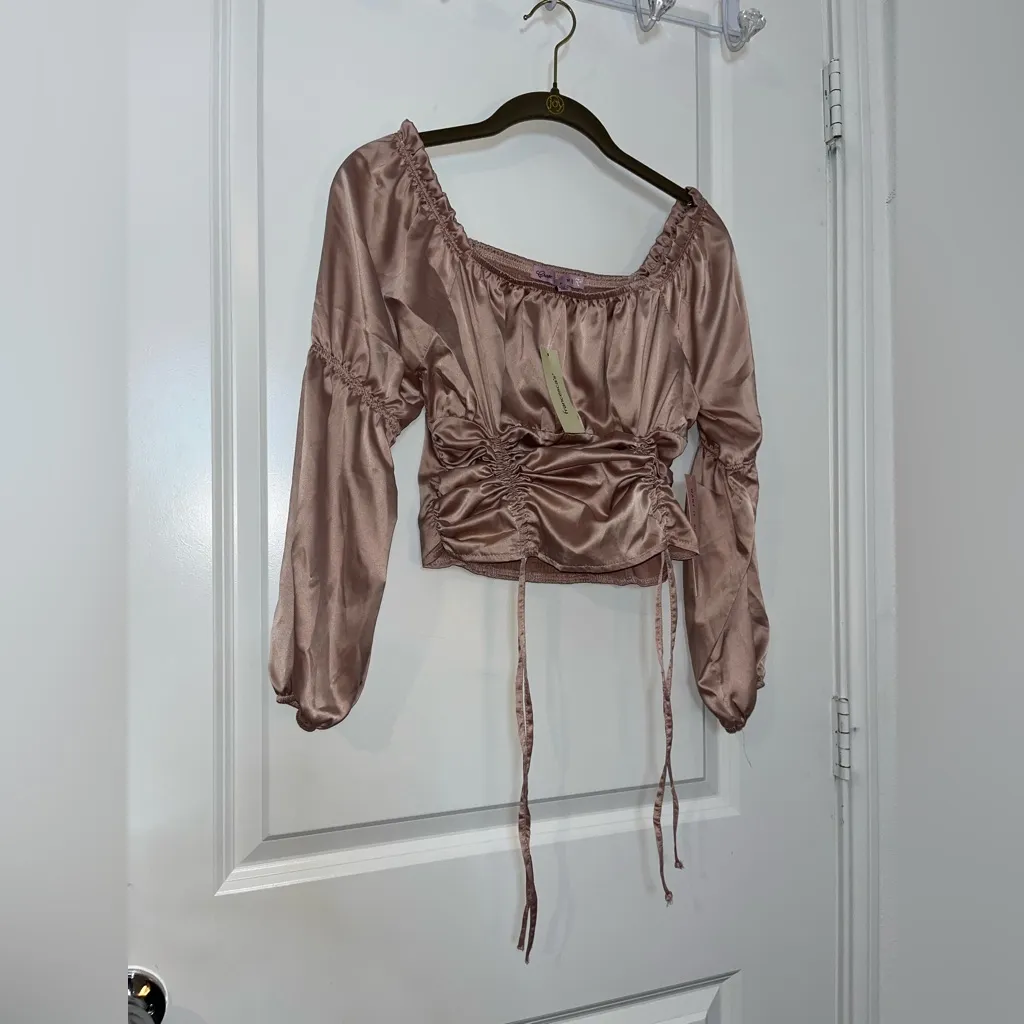 Francescas NWT RoseSatin Balloon Puff Sleeve Ruched Top Sz M Y2K SoftGirl Whimsy Pink Size M - Image 8