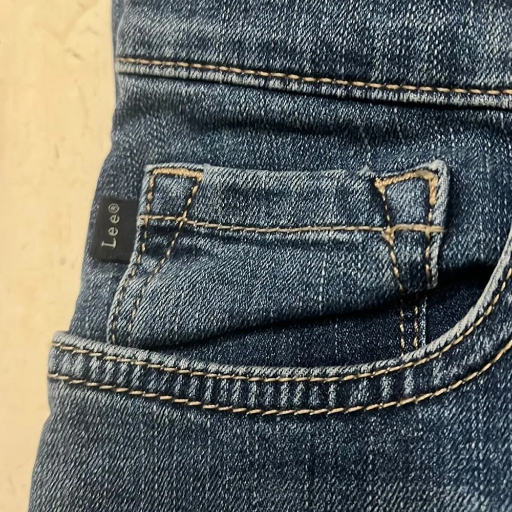 LEE Denim Jeans Classic Fit Straight Leg Misses 10 Stretch Rinsed Blue Denim - Image 5