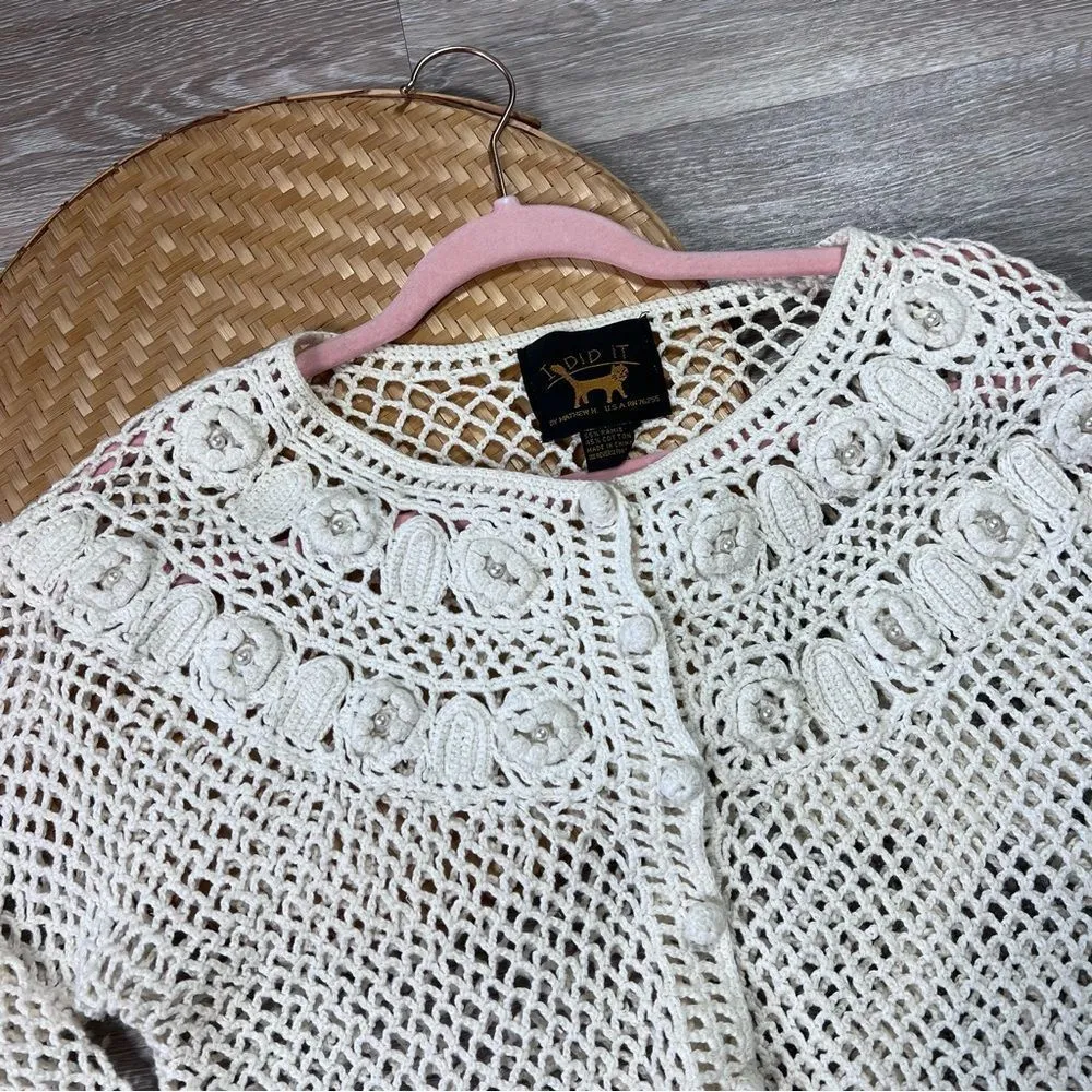 Vintage crochet 90’s cardigan with 3d flowers & pearls cottagecore dainty S‎ White - Image 3