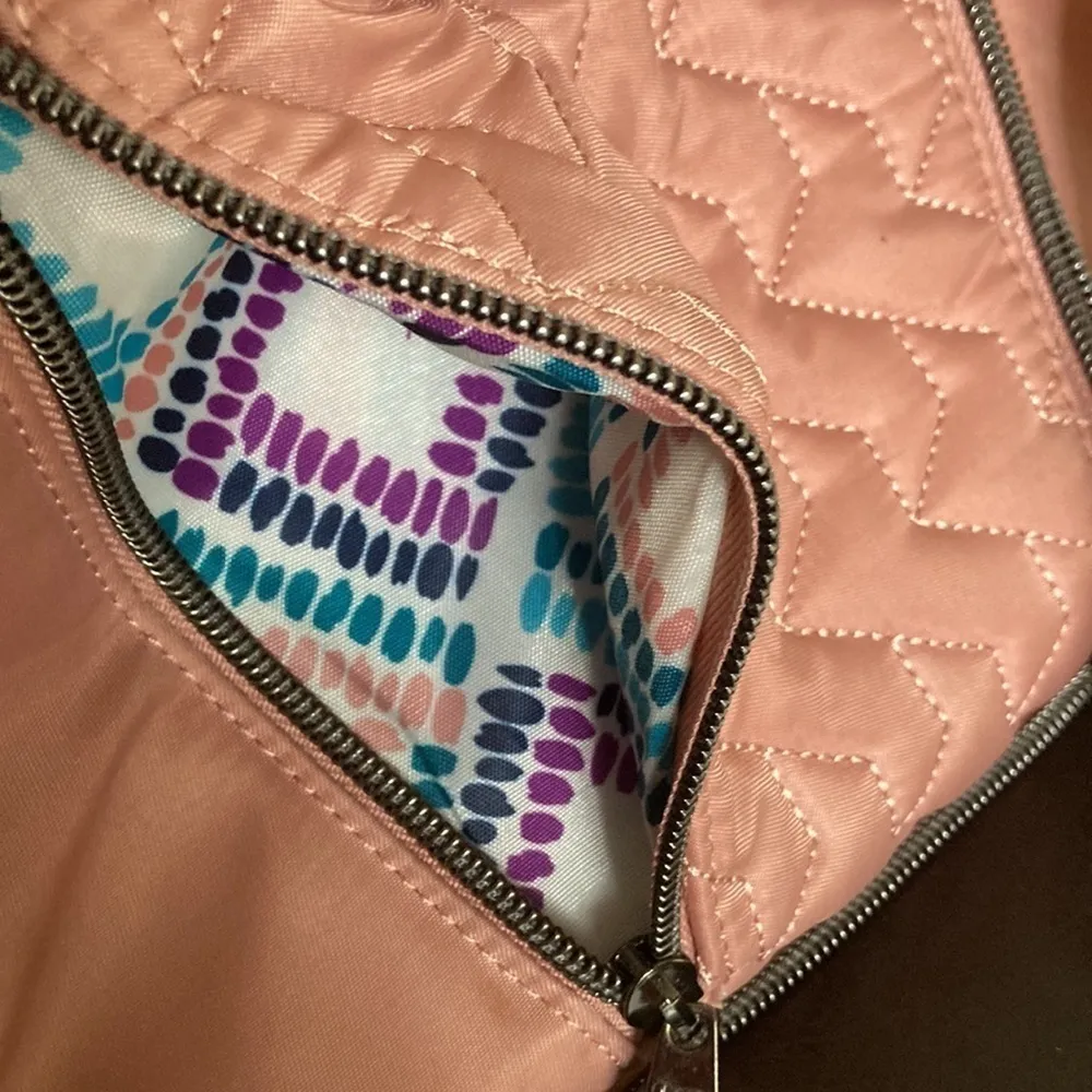 Lug Swivel RFID Quilted Shoulder Bag Pink - Image 11