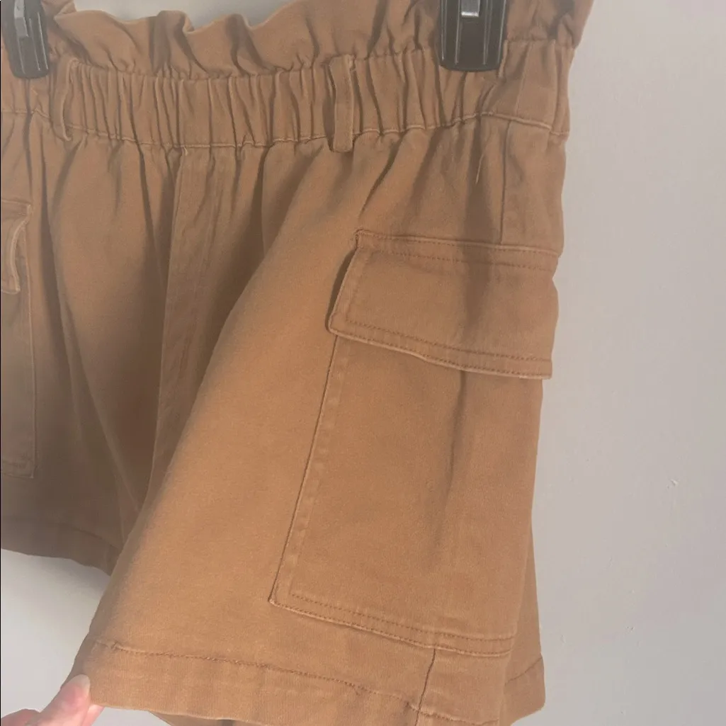 LA Hears Tan Cargo Shorts with Relaxed Fit Paper Bag Waist - Image 2