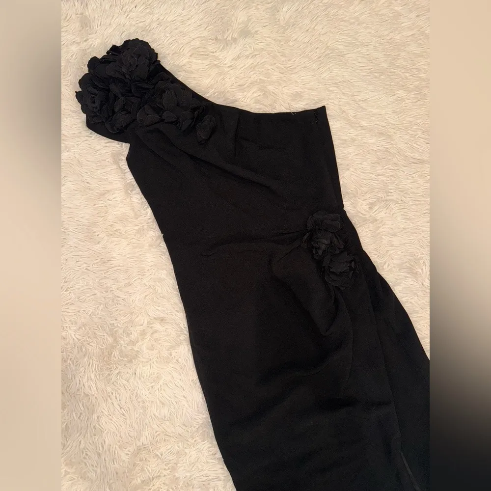 NWOT Dress the Population Black Aubrielle Rosette One Shoulder Maxi Gown sz M - Image 7