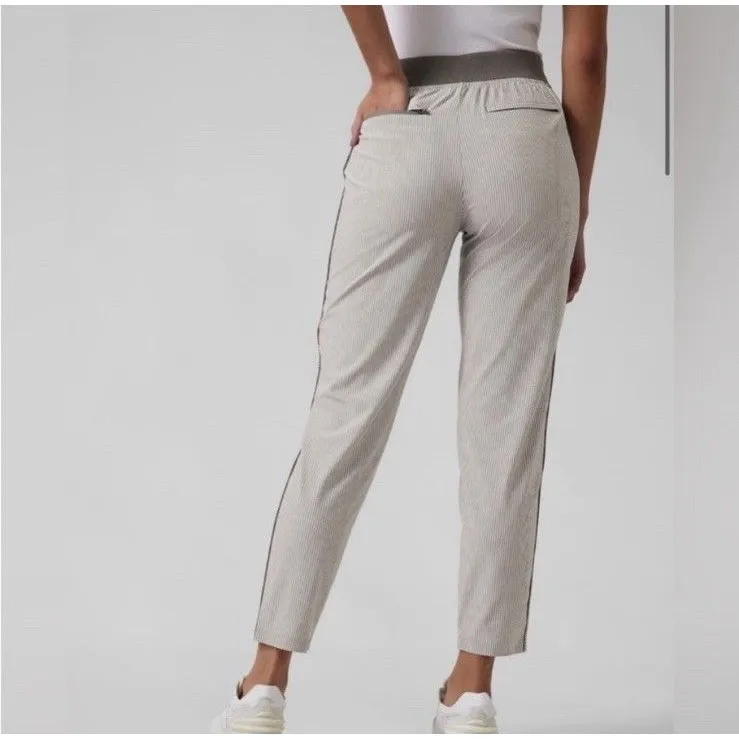 Athleta Striped Brooklyn Textured Ankle Pant Gray & White Women’s Size 6 - Image 3