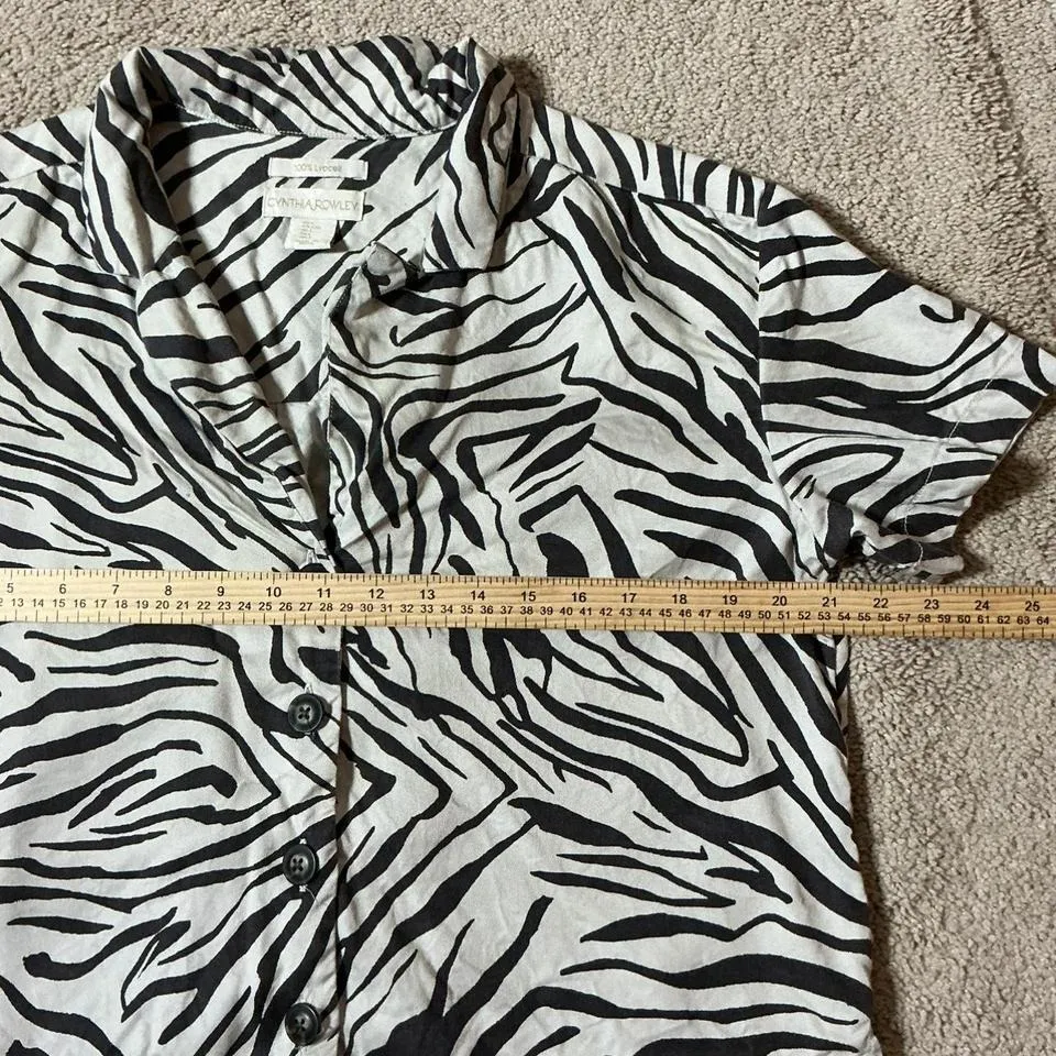 Cynthia Rowley Zebra Button Up Short Sleeve Shirt Women's Coastal Sustainable - Image 3