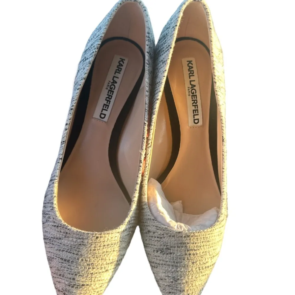 COPY - Karl Lagerfeld Addie Cream Tweed Block Heel Pointed Toe Pumps size 6.5 - Image 4