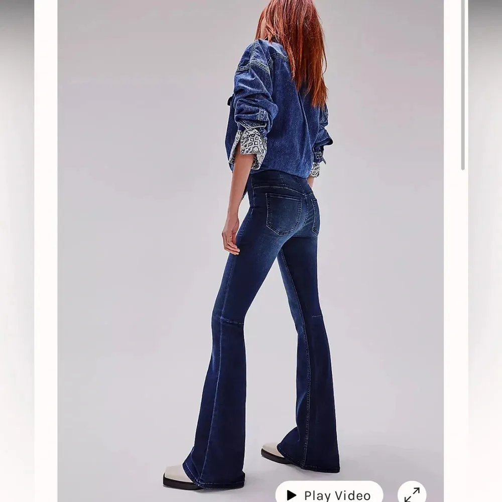 Free People we the freee Flare Penny Pull On Denim Jeans in Rich Blue size 27 - Image 3