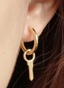 20mm Hoop With Little Key - Image 2