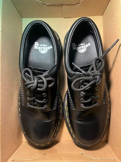 Dr. Martens  8053 LEATHER PLATFORM CASUAL SHOES - Image 3