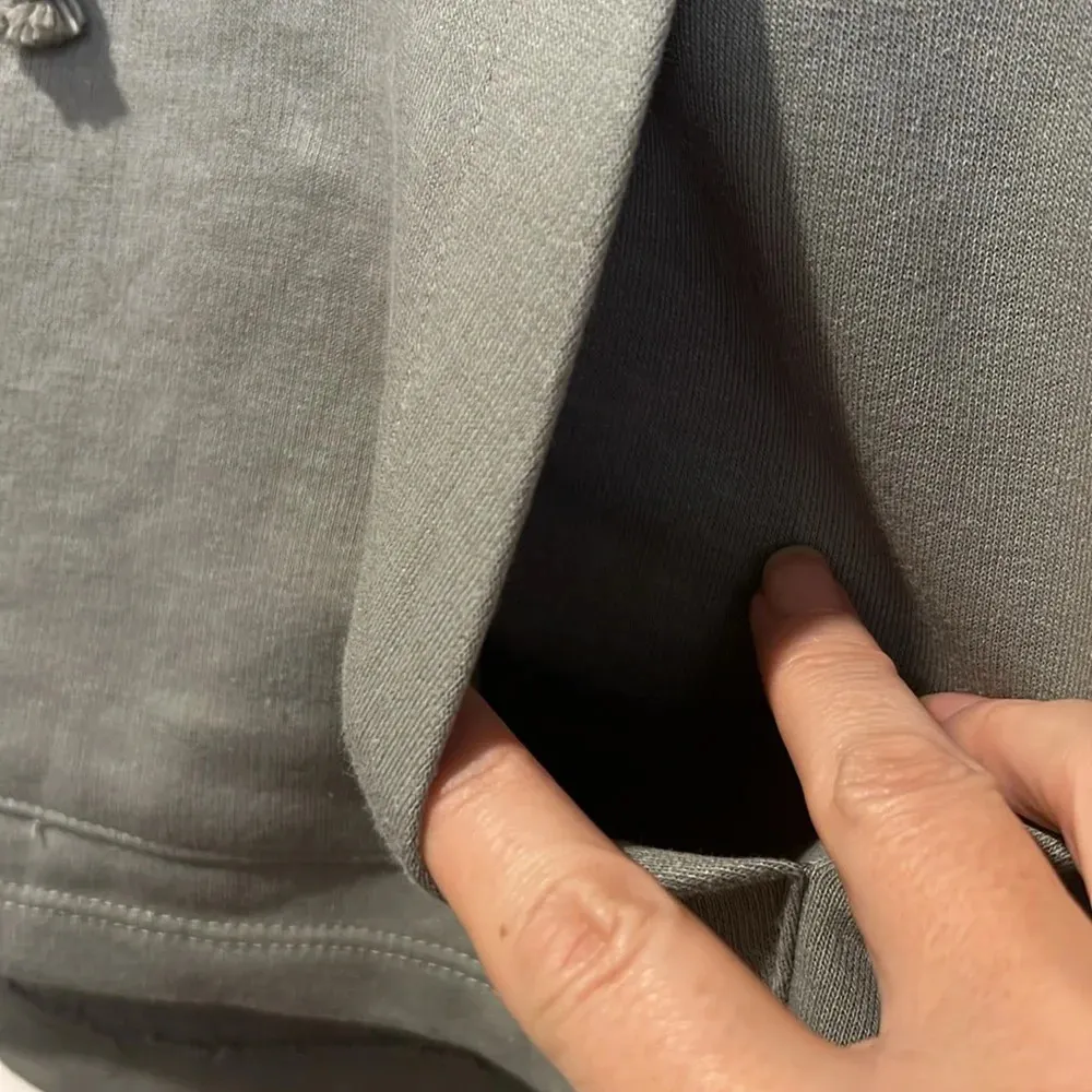 Zara Sage Green cropped sleeveless hoodie size small - Image 7