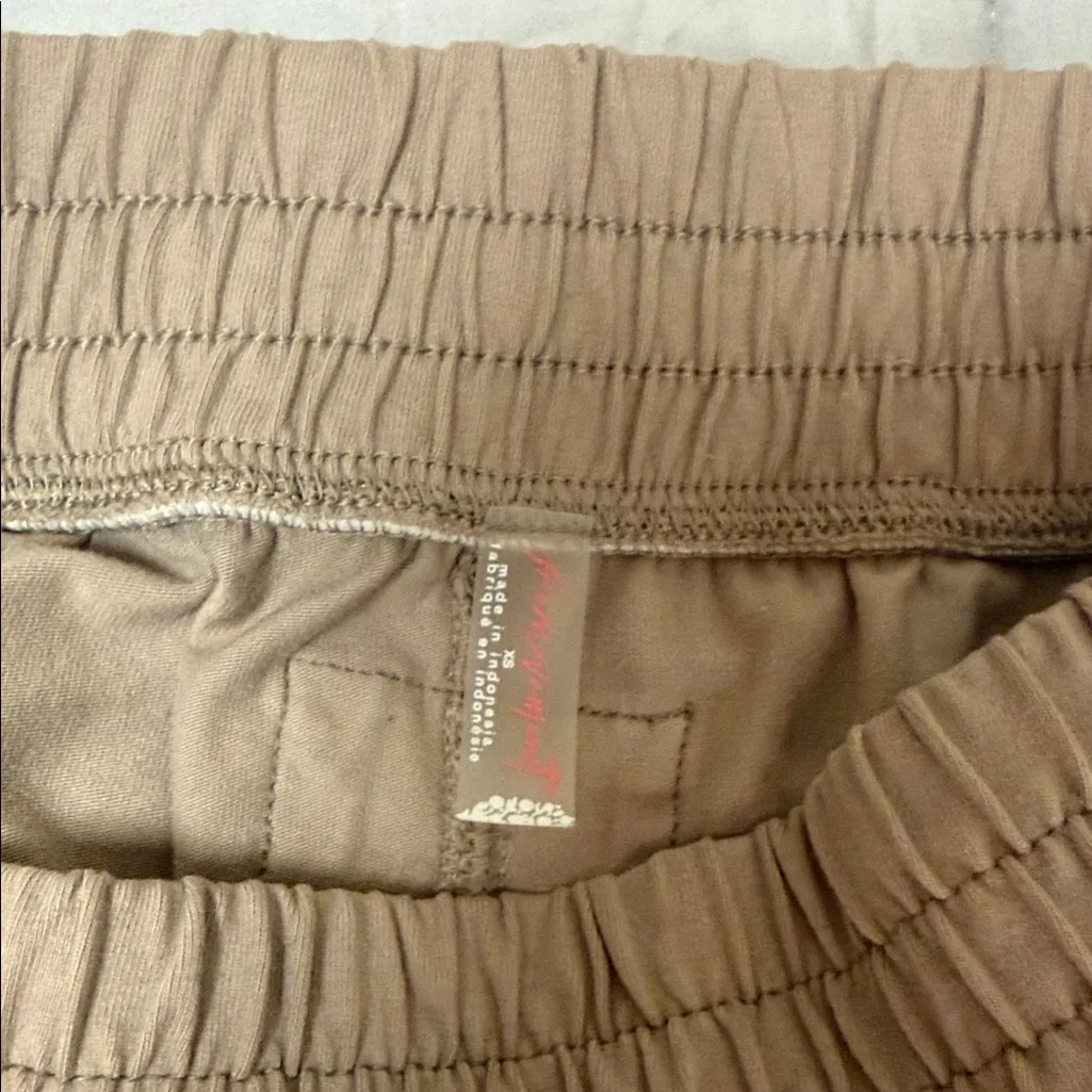 Free People Movement tan set xs NWOT - Image 2
