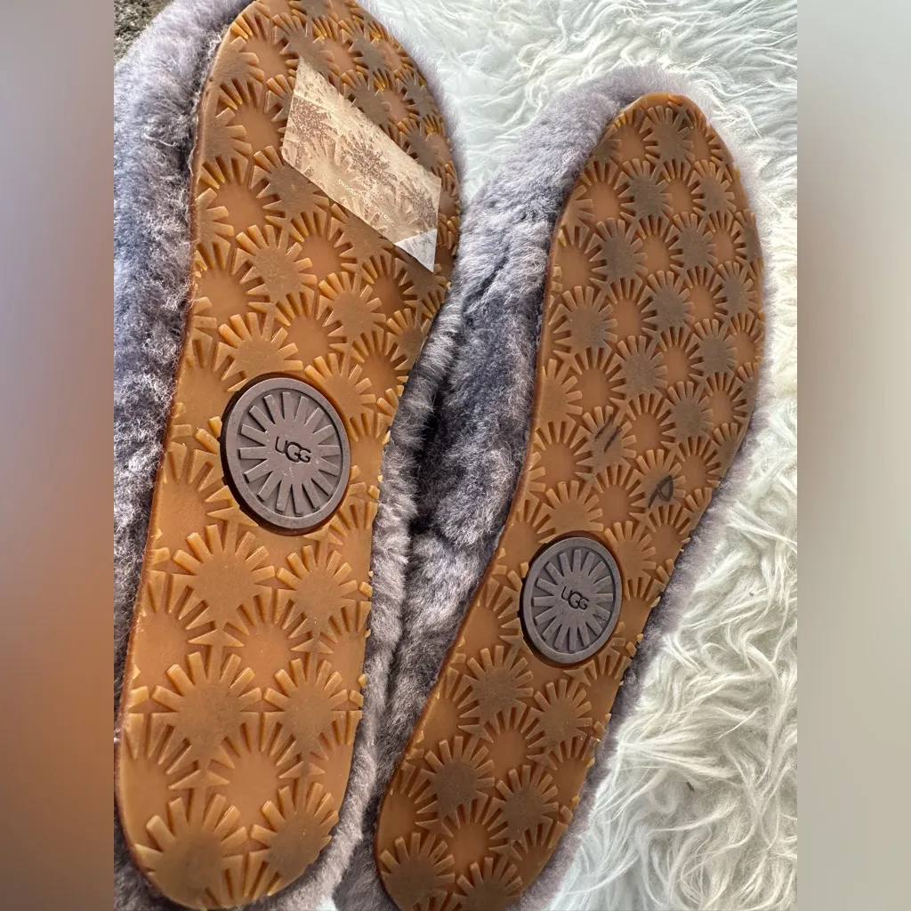 UGG  Oh Yeah Fluffy Gray Slide Sandals Size 6 - Image 9