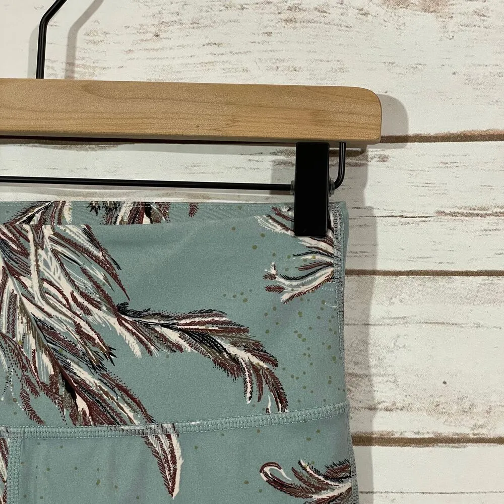 Free People Movement Movement Serene Feather Printed 7/8 Yoga Leggings - XS - Image 10