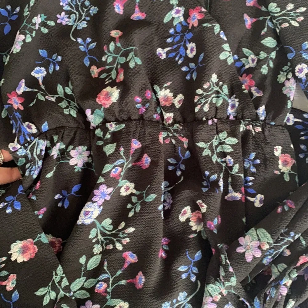 Mi ami black floral dress. - Image 5