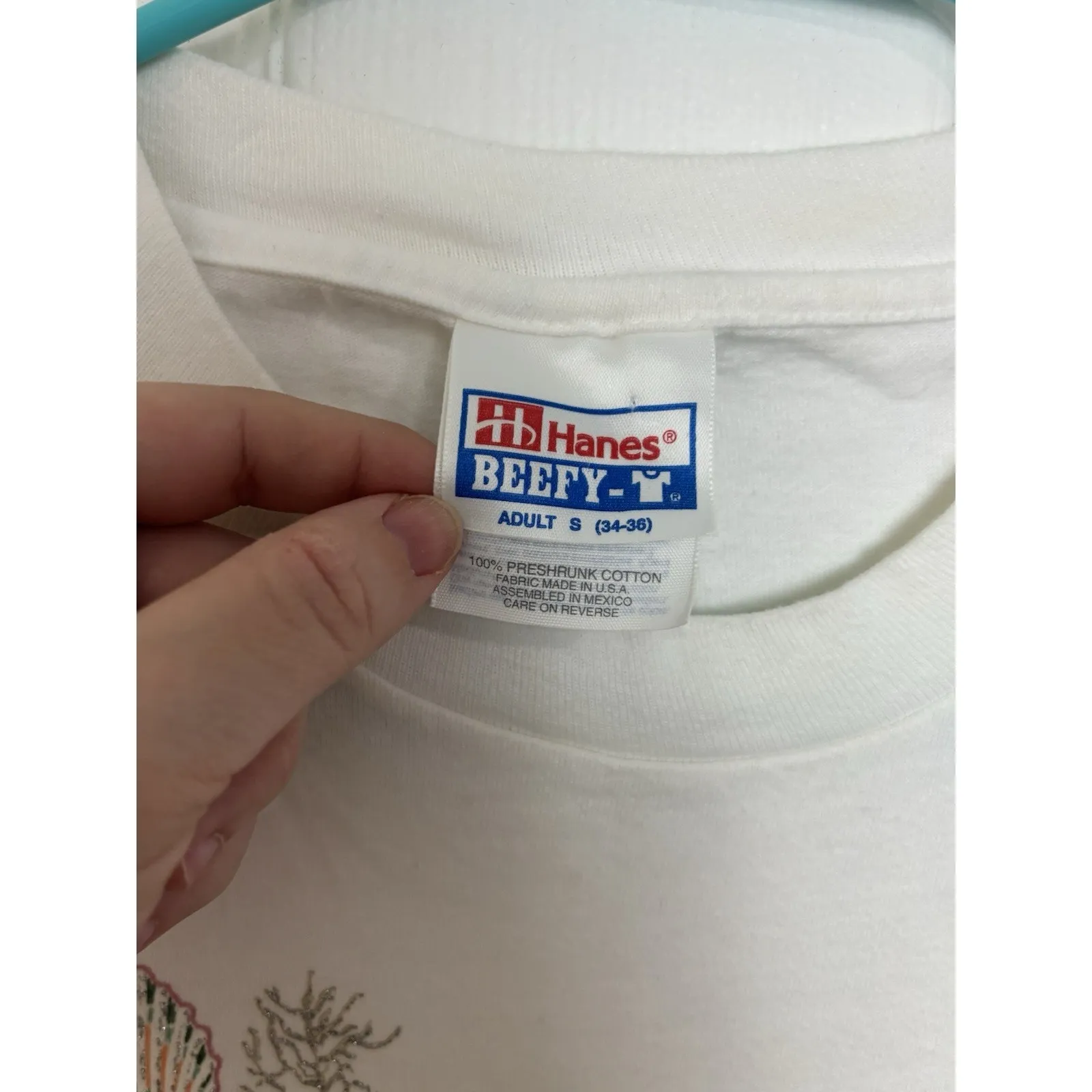Vtg 90s Hanes Beefy Single Stitch White Seashell T-Shirt Size Small Beach Travel - Image 3